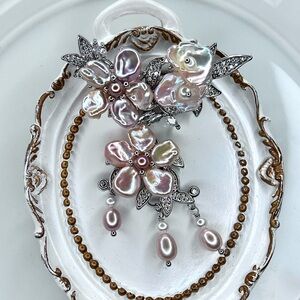 Handmade Premium Freshwater Pink Blue Keshi Pearl Multi Flower 🌺 Brooch